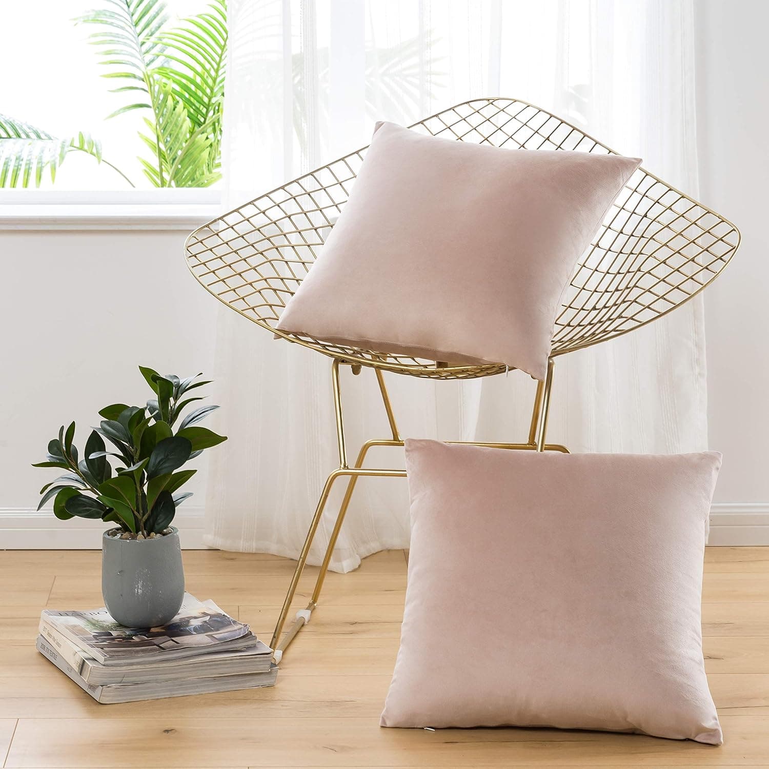 Kissenbezug 45 x 45 cm, Pink 2er-Pack, Dekorative Kissenbezüge aus solidem, weichem Samt, Kissenbezüge mit Akzent, Euro-Kissenbezüge für Bauernhaus, Couch, Sofa, Kinder, Innen & Außen