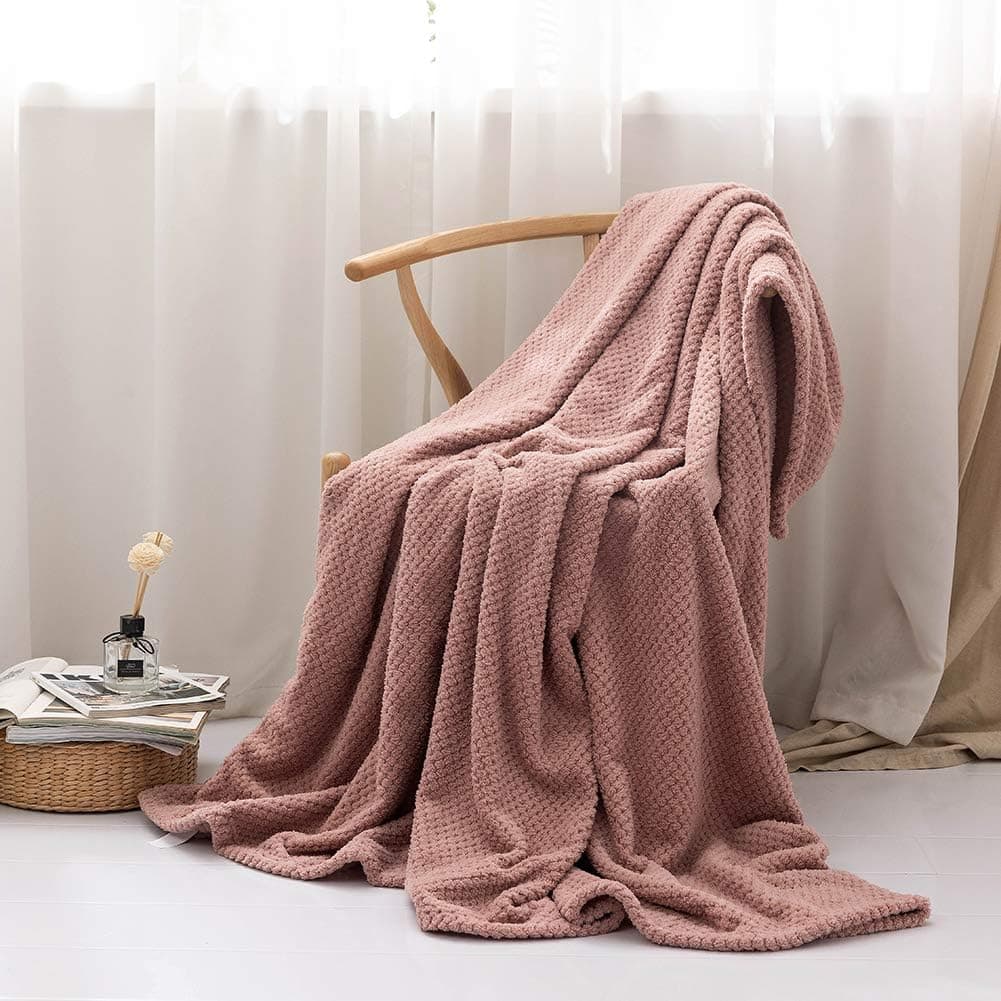 240GSM Kuscheldecke Wohndecke 130x150cm hochwertige Flauschige Waffelpique Decke altes Rosa - weiche Microfaser Flannel Sofadecke