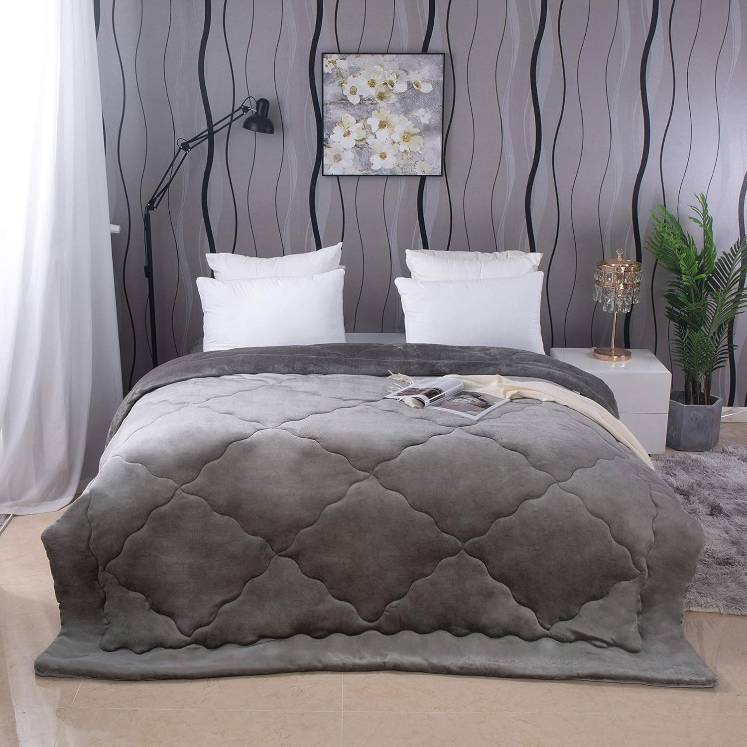 Bettdecke mit Flannel Fleece 200x200cm, Microfiber Steppdecke mit Füllgewicht Ca.2400g, Grey und Grün