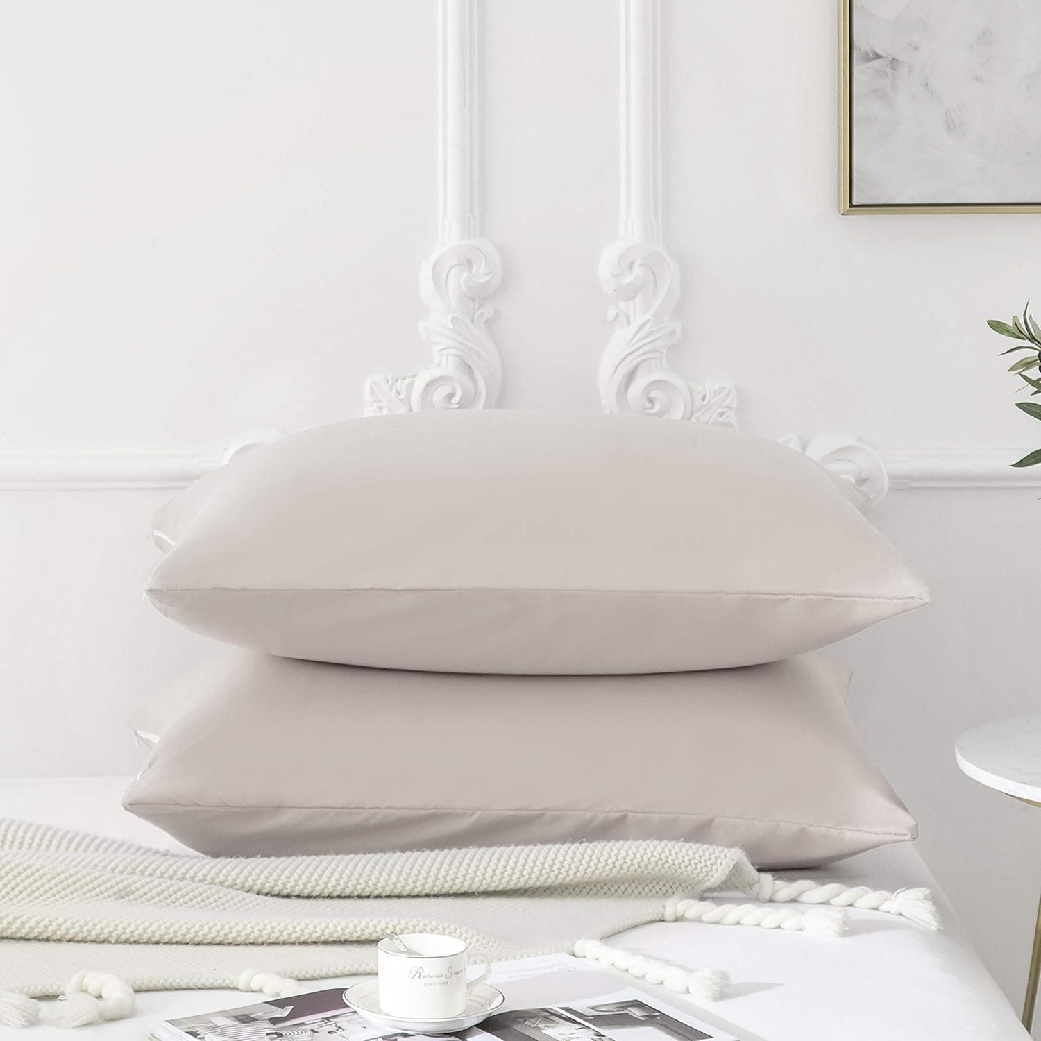 Federe Cuscino Letto Matrimoniale in Microfibra, Federa con Cerniera, Tinta Unita, Beige 50 x 75 cm