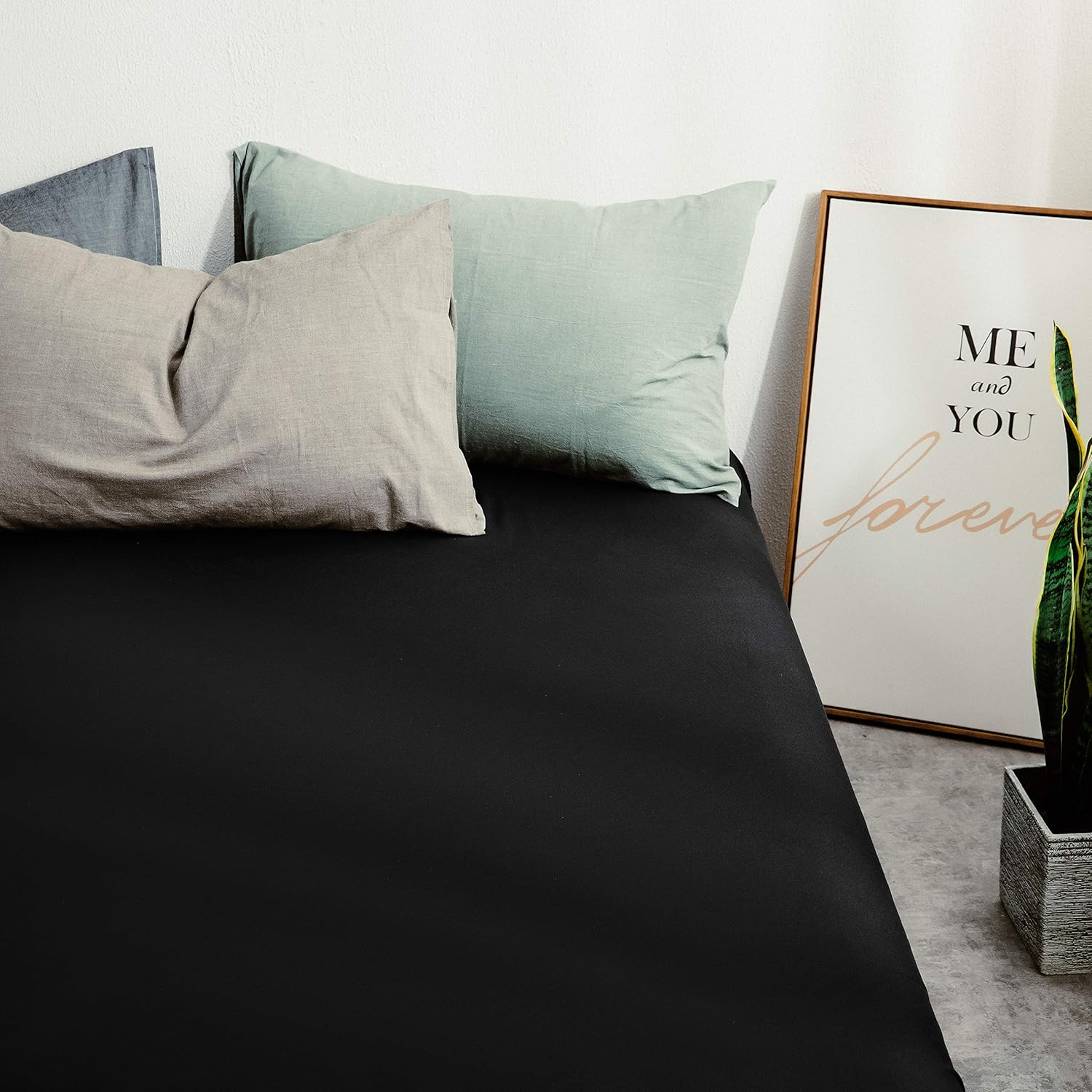 Mikrofaser, Schwarz Premium Spannbetttuch 140x200cm,Spannbettlaken mit Rundumgummi für Kinder und Erwachsene 3