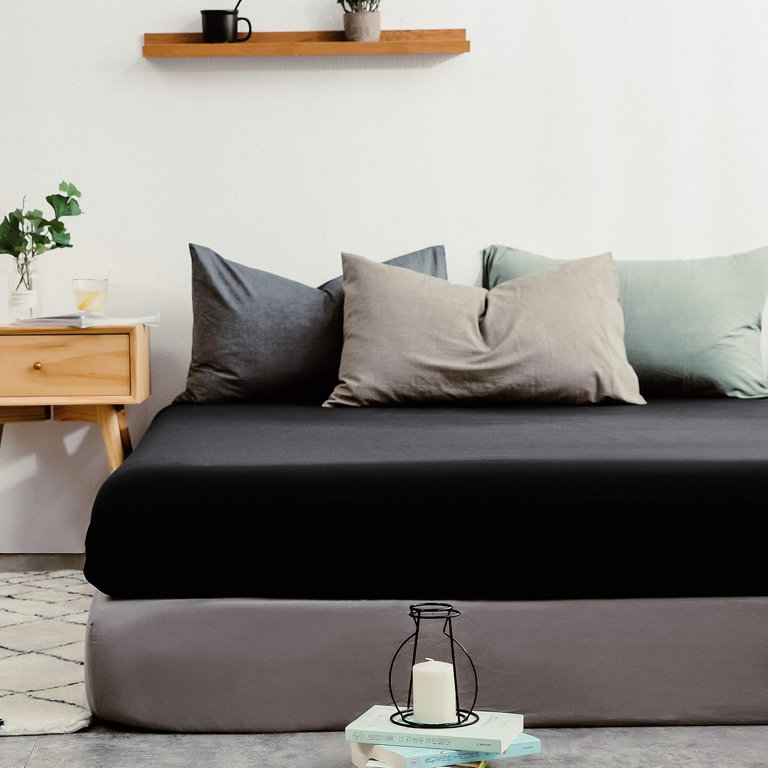 Mikrofaser, Schwarz Premium Spannbetttuch 180x200cm,Spannbettlaken mit Rundumgummi für Kinder und Erwachsene 2