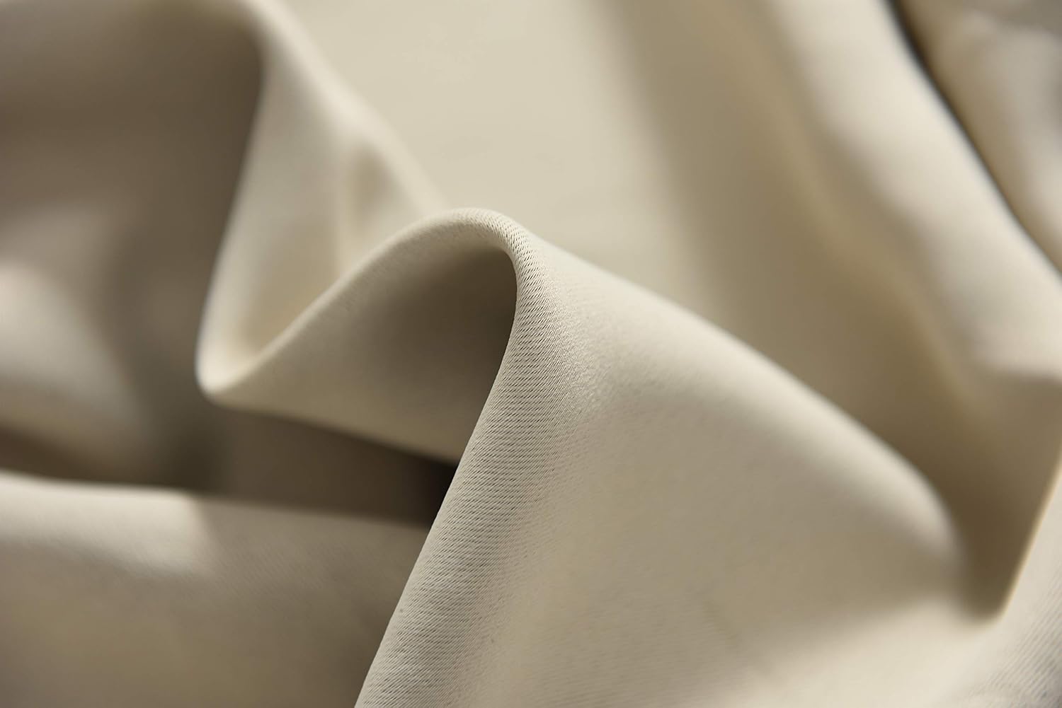 2er Set Verdunkelungsvorhang mit Ösen Vorhänge Gardinen Blickdicht, 250g/m2, 175x140 cm Beige 5
