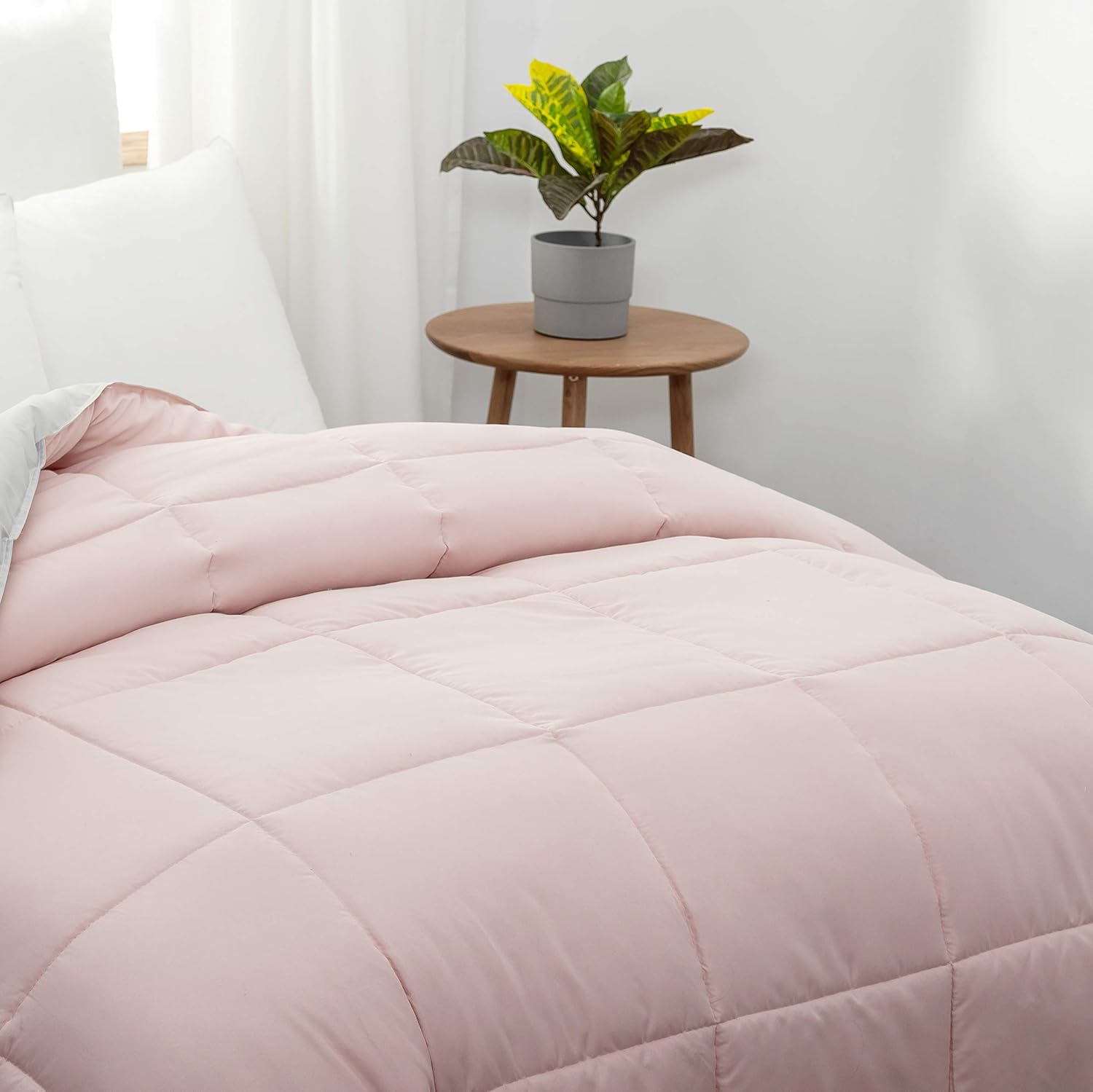AYSW Comforter Twin Pink Ultra Warm Fluffy Down Duvet Lightweight Premium Brushed Microfiber 250GSM Soft and Comfortable Bicolor 3
