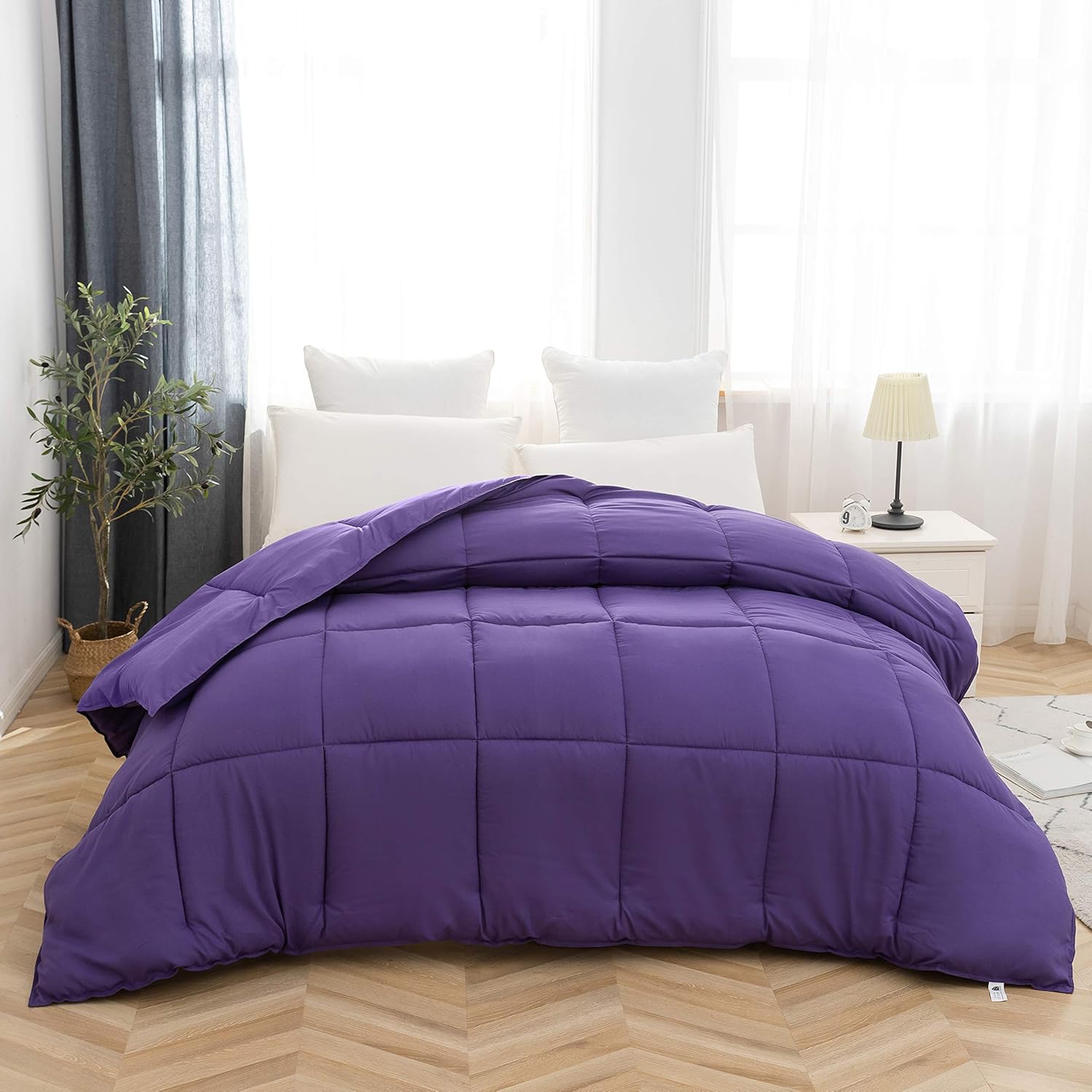 AYSW Comforter Brushed Microfiber Ultra Soft Fluffy Duvet Only Lightweight Summer Comforter Queen Size for All Season Purple 3