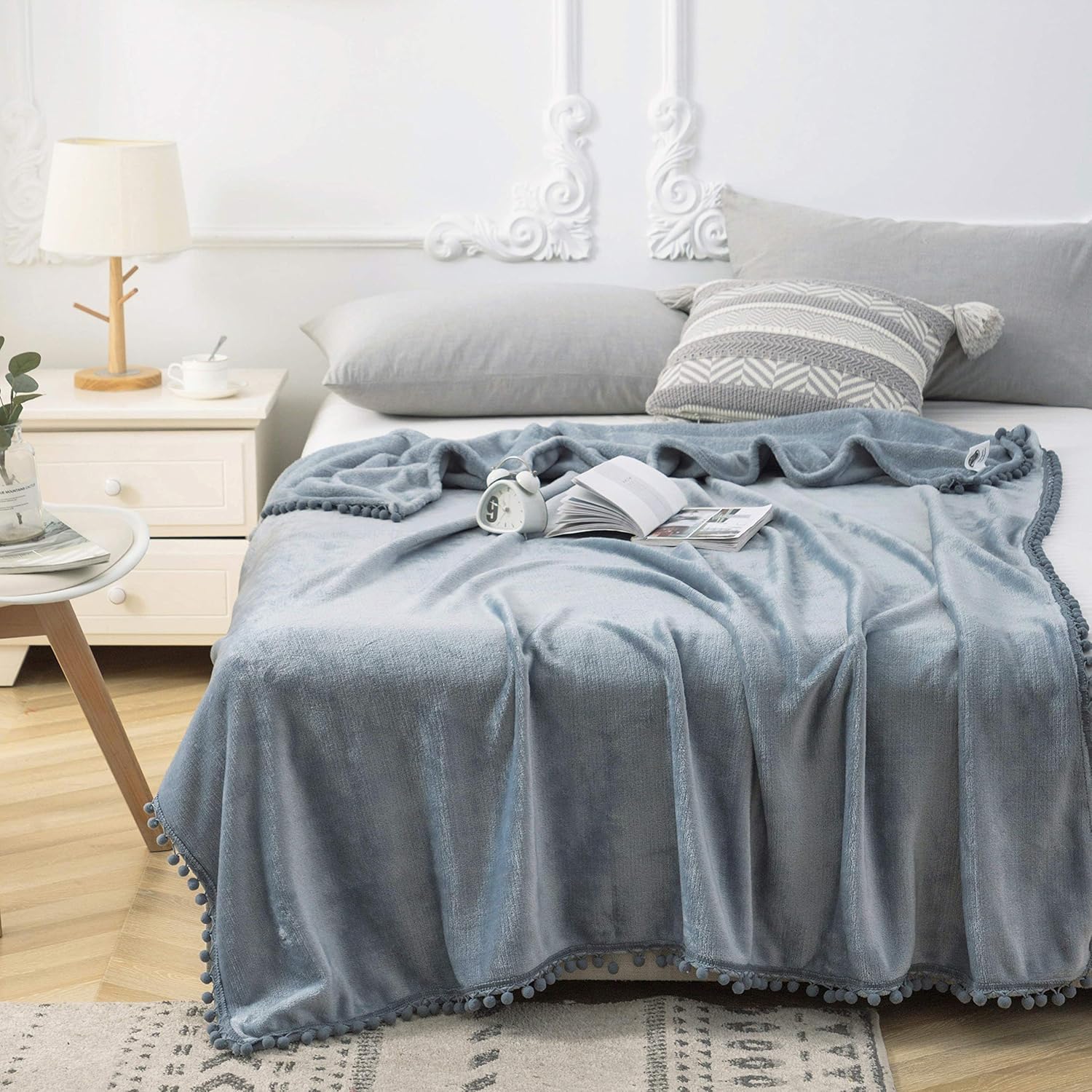 AYSW Flannel Blanket Twin Size Gray Super Soft with Decorative Pompom Balls 300 GSM Ultra Warm and Fluffy Multifunction Blanket for Couch Bed Seat Travel 6