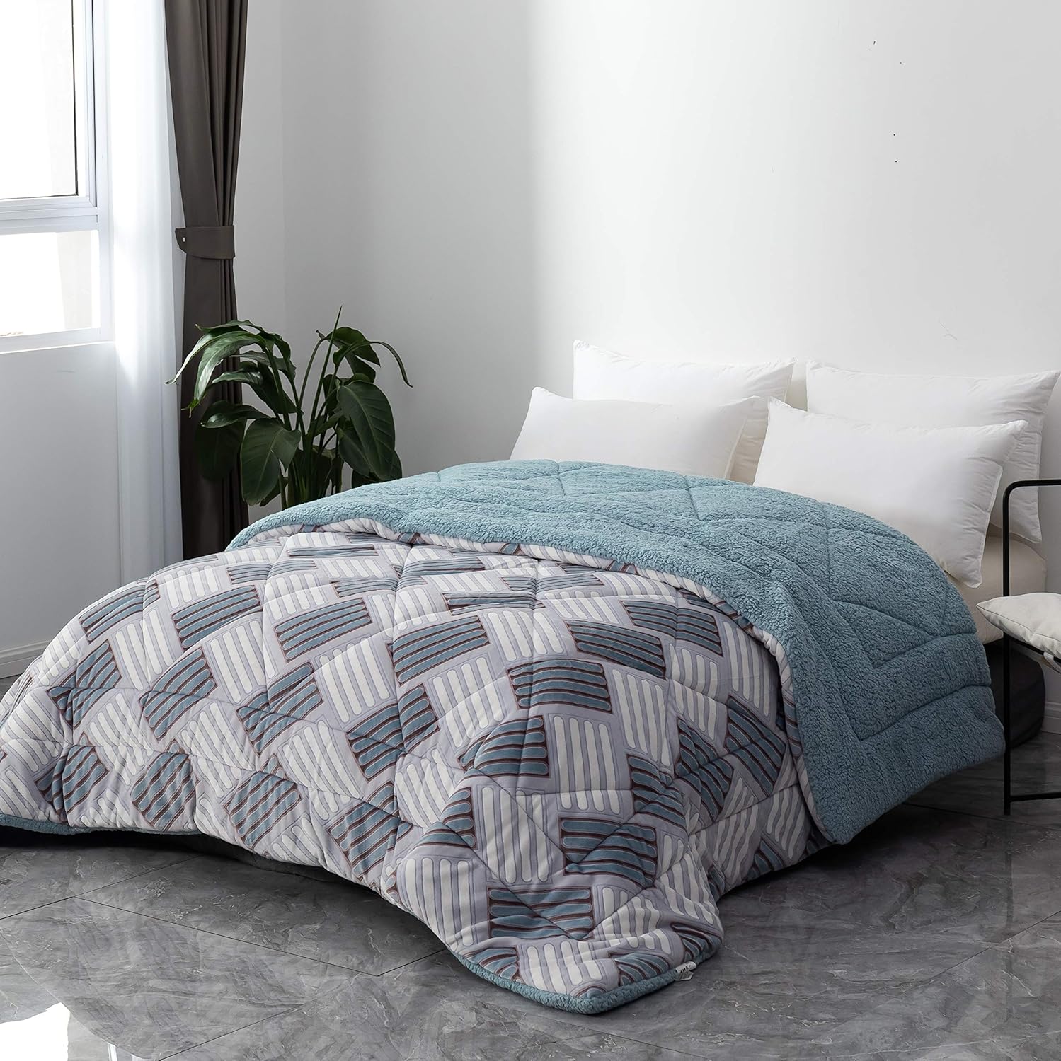 Bettdecke mit Flanell Fleece 220x240cm für Winter, Mikrofaser Steppdecke mit Füllgewicht Ca.2500g, warm mit doppelt genäht zweiseitige Bettdecke/Grau 2