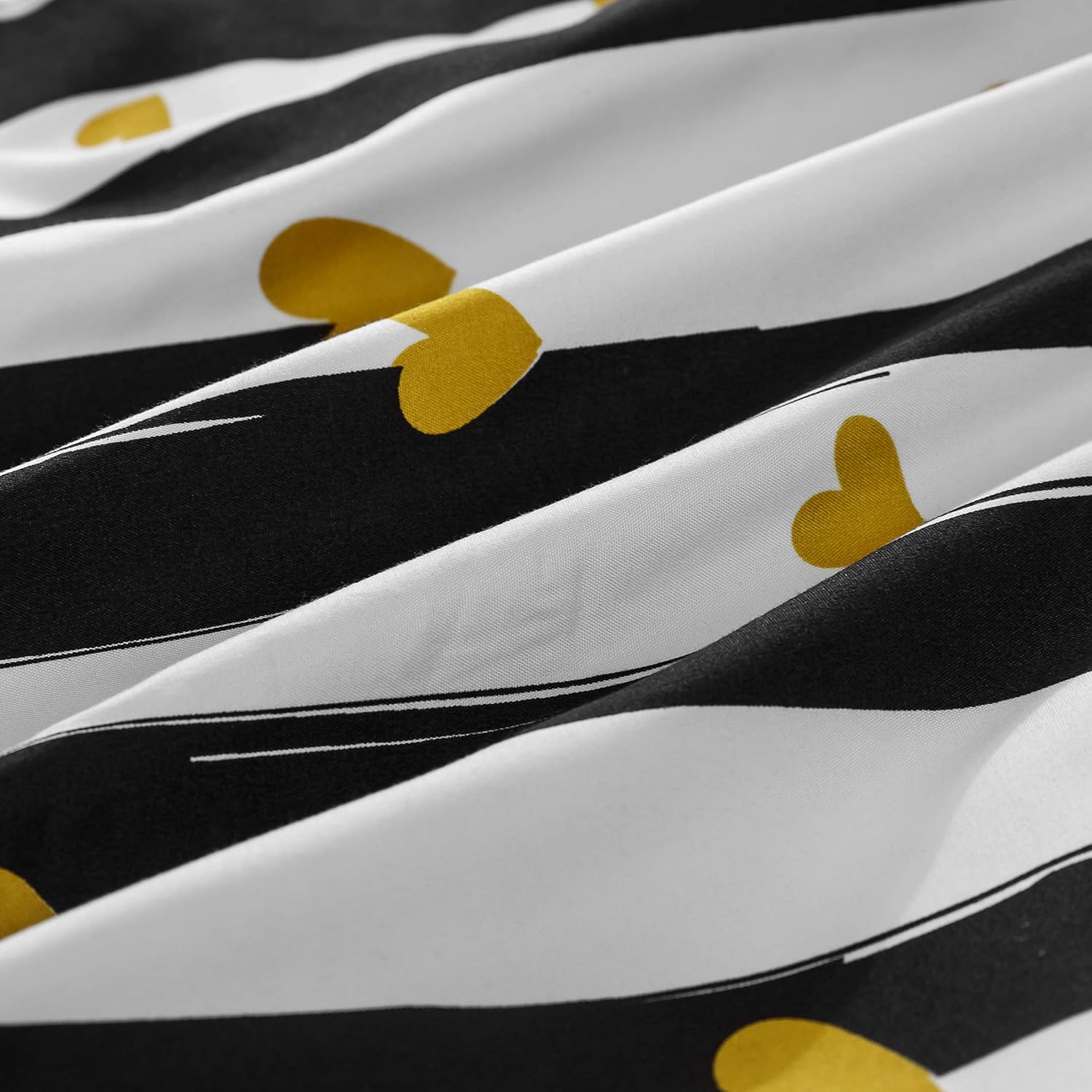2-piece microfiber bedding 155x220cm +1 pillowcase 80x80cm Vertical Black-White Stripes 4