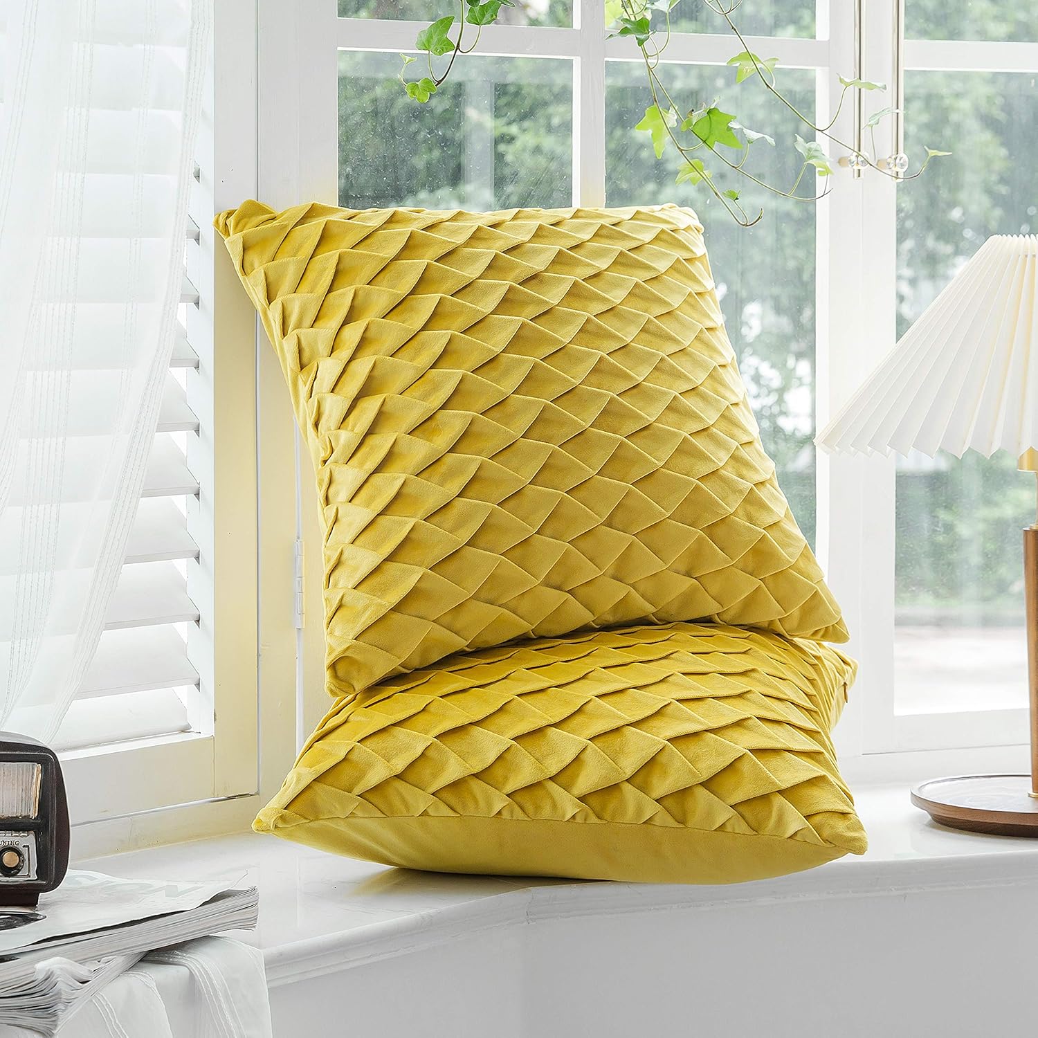 Cushion cover (45 x 45 cm, Lemon Yellow) 3