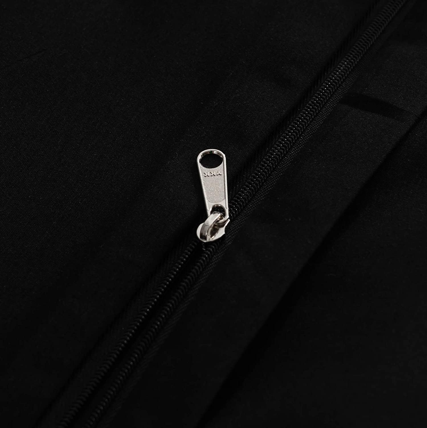 Bed linen 220x240 cm Super Soft 100% brushed microfiber with a quality of 110 g/m², 2 pillowcases 80x80 cm, Black 4