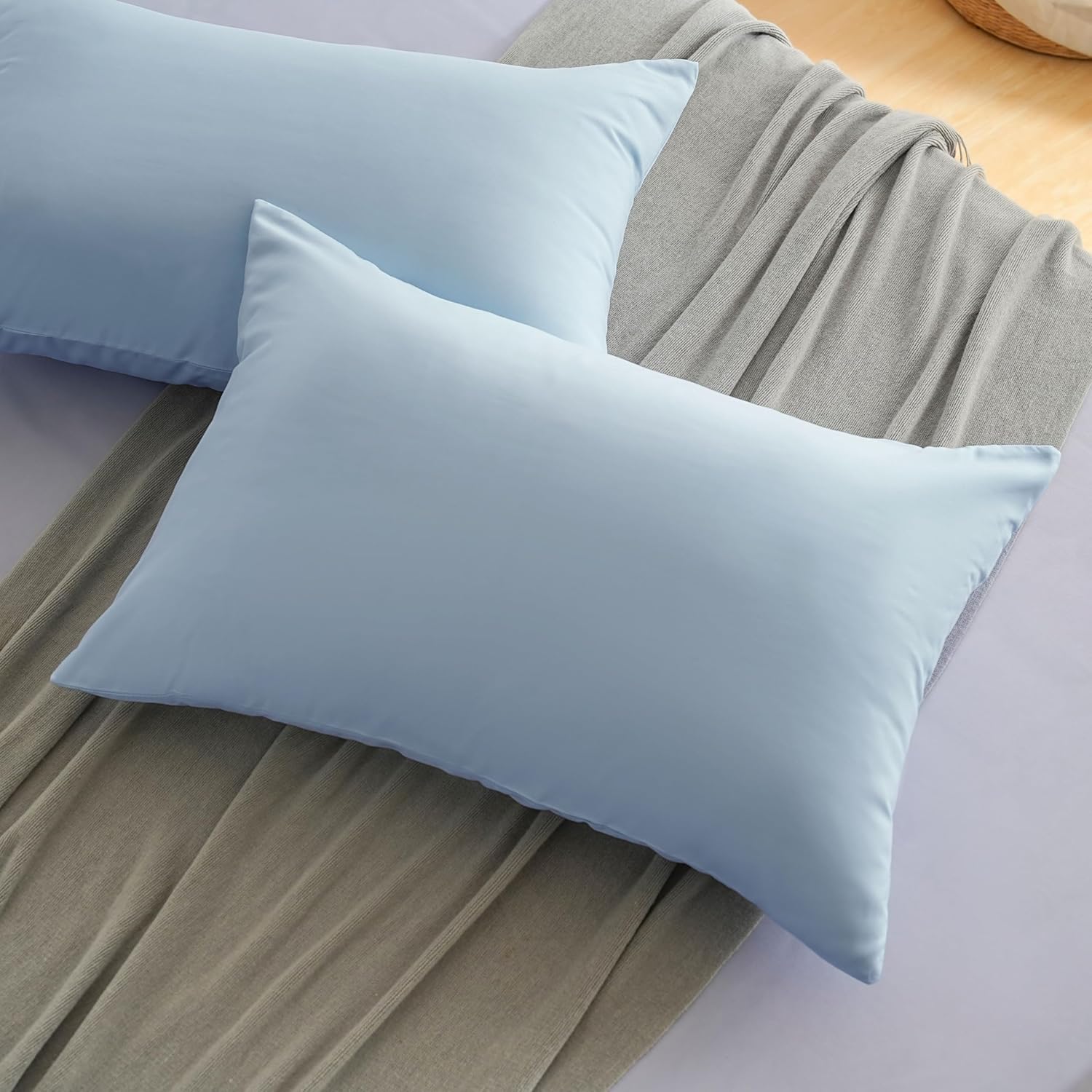 AYSW Set of 2- Pillowcases 50x70cm Light Blue Pillowcase with A Zipper in Microfiber 4
