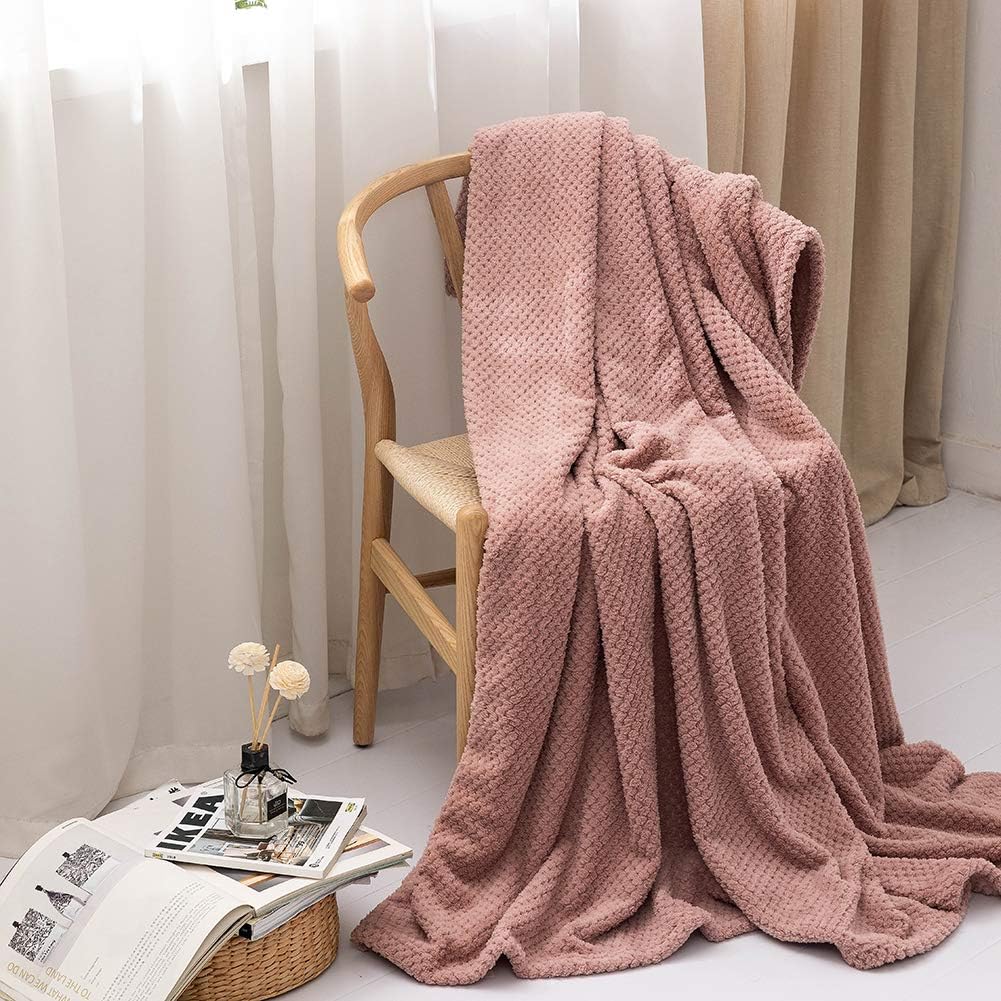 240GSM Kuscheldecke Wohndecke 130x150cm hochwertige Flauschige Waffelpique Decke altes Rosa - weiche Microfaser Flanell Sofadecke 2