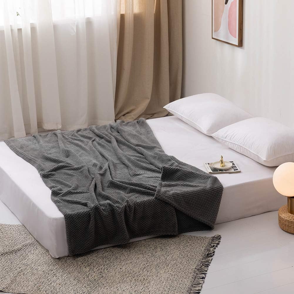 Waffle Blanket Throws Teddy Bear Flannel Fleece Throw Blankets 220X240cm Fluffy Ball Warm Bed Throw for Sofa Grey 4