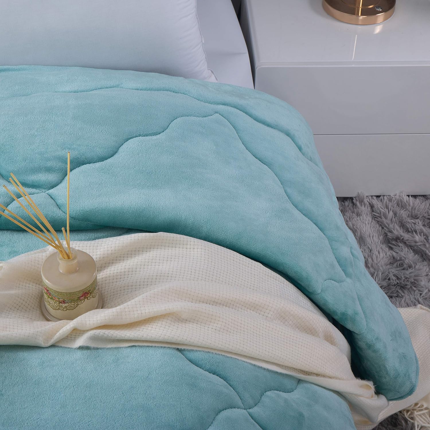 Duvet with flannel fleece 200x200cm, microfiber quilt with filling weight approx. 2400g, sea blue 4