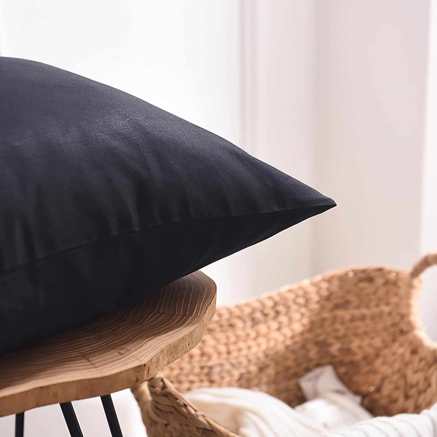 AYSW Set of 2- Pillowcases 50x70cm Black Pillowcase with a Zipper in Microfiber … 4