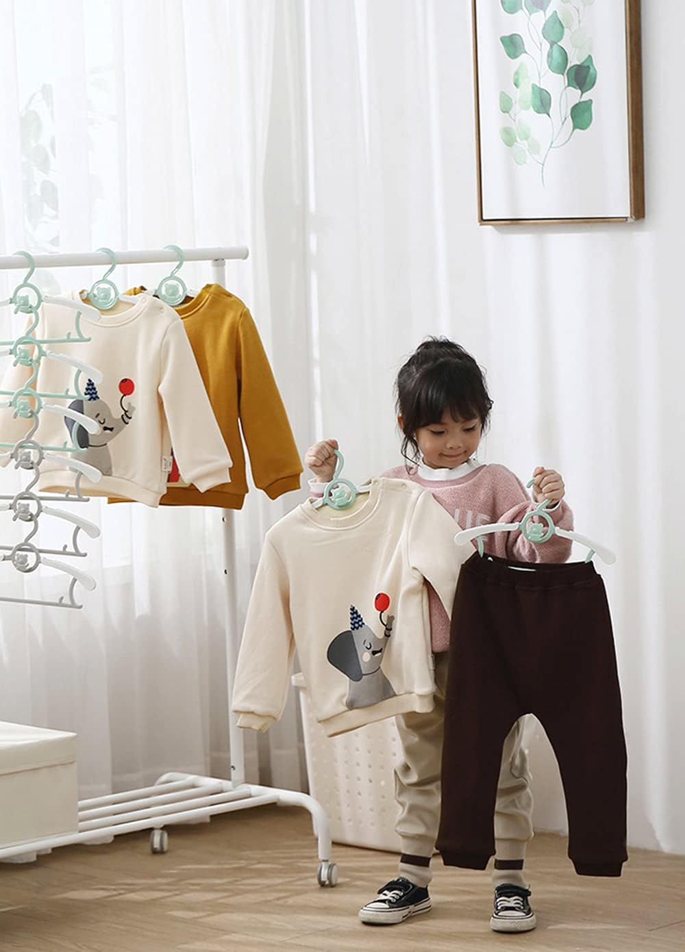 10 perchas para ropa infantil, crecientes, ahorran espacio, antideslizantes, para bebés, color verde 2