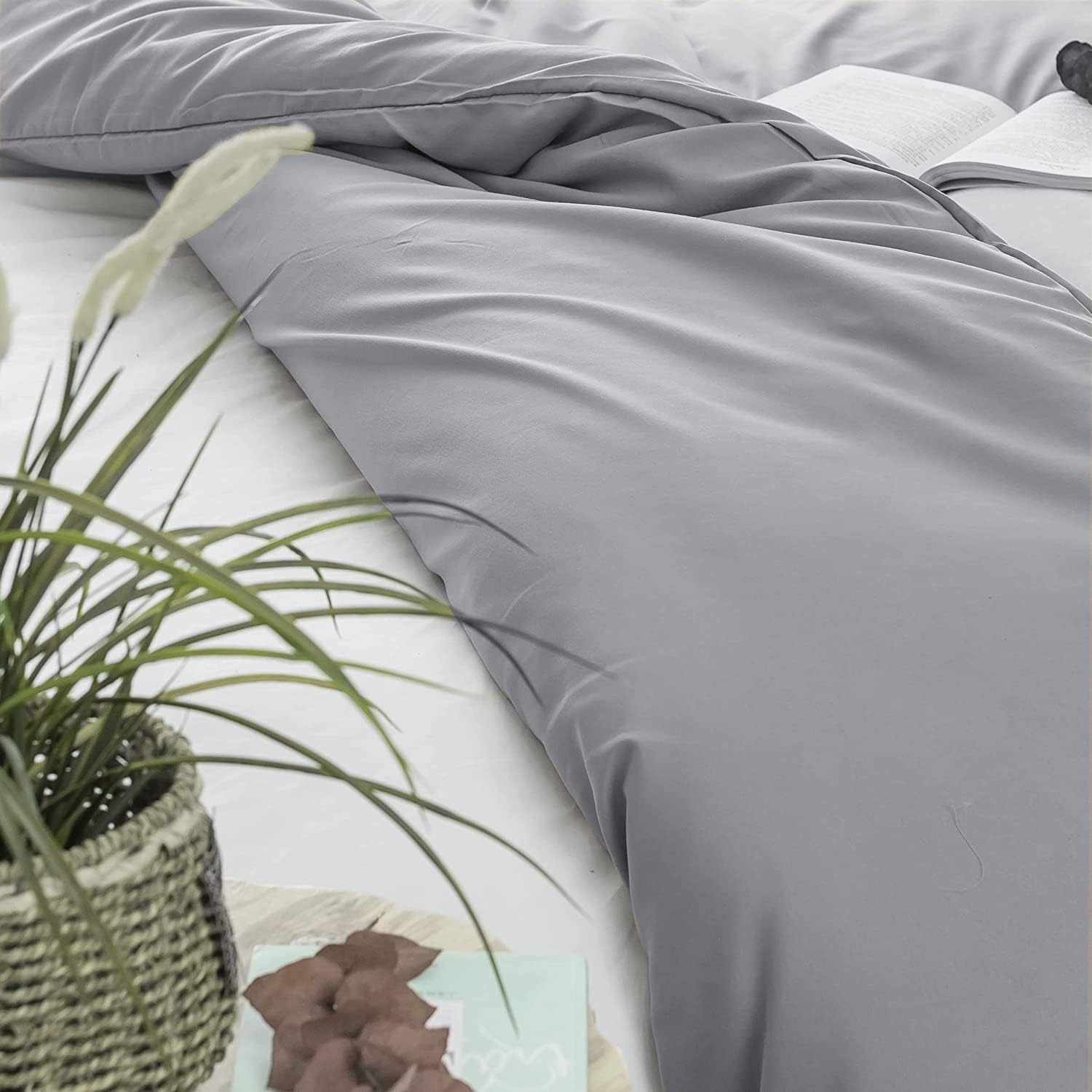 Bed linen brushed Microfiber 1 duvet cover 135 X 200cm + 1 pillowcase 80x80cm with zipper Light Grey 2