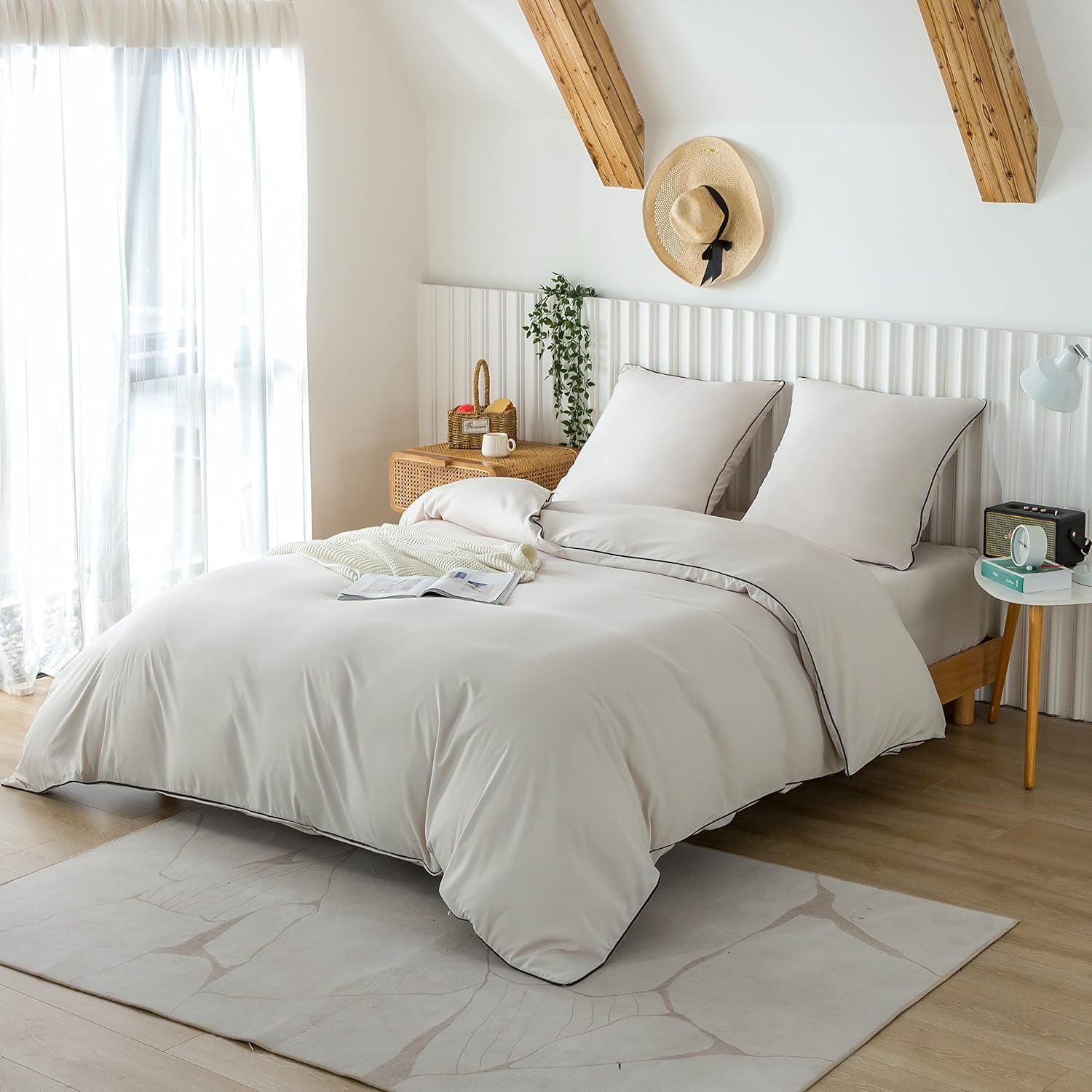 Bed linen with piping 200x200 Beige 2