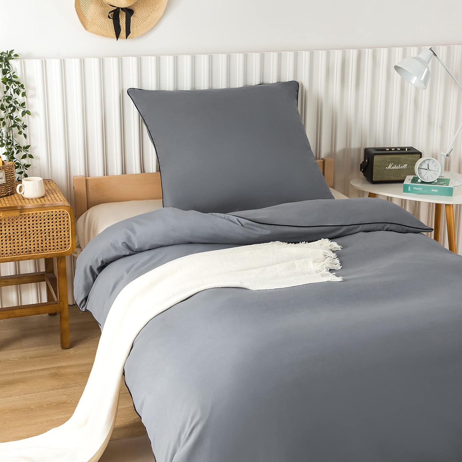 2-piece microfiber bedding 135x200cm Grey 2