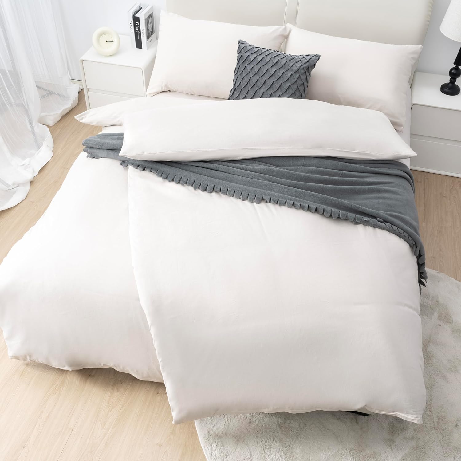 Bed linen brushed Microfiber 2 duvet covers 135 X 200cm + 2 pillowcases 80x80cm+2 pillowcases 40x80cm with zipper Beige 3