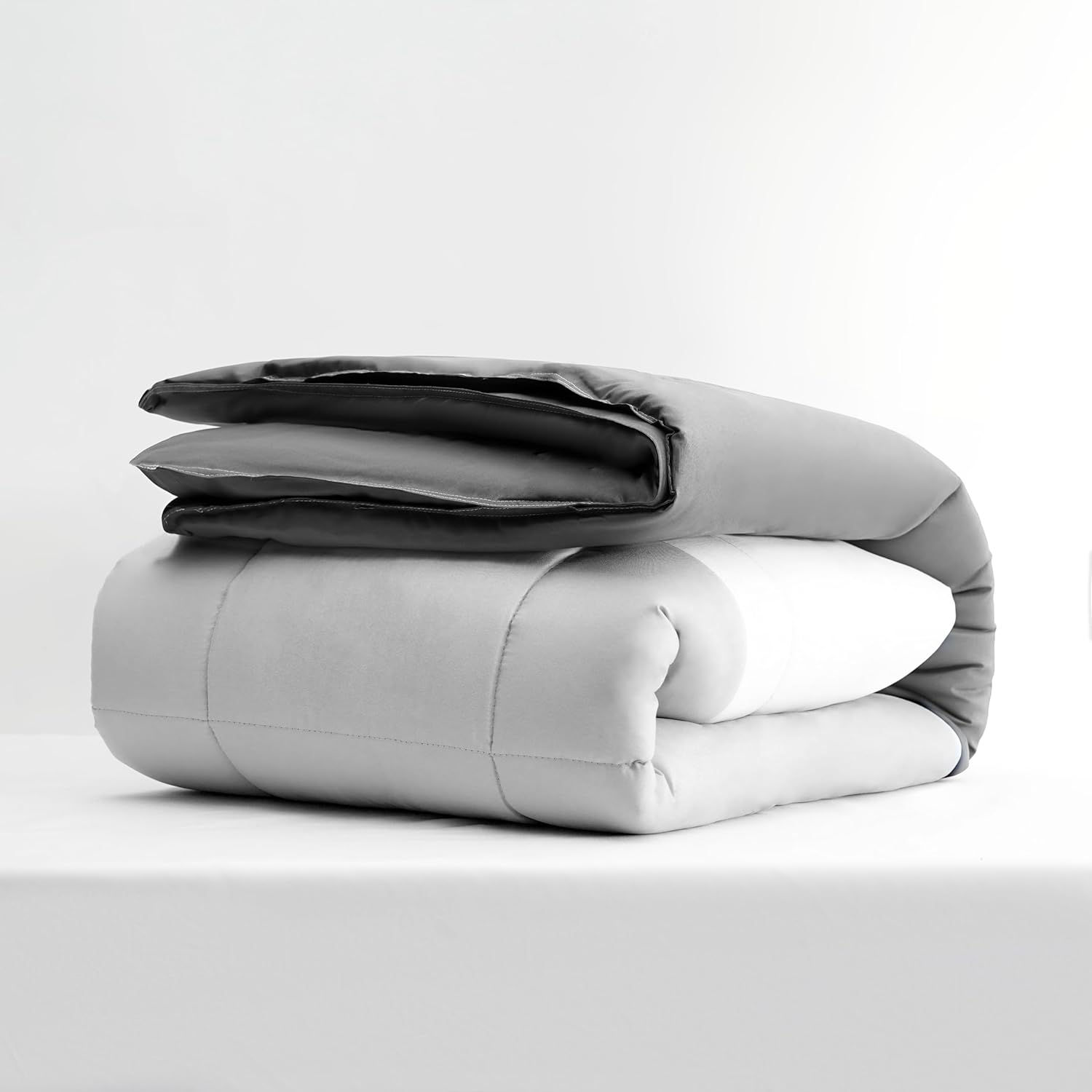 AYSW Tricolore Duvet Warm for winter 450g/m² Thick 220x240cm Hypoallergenic Dark Grey + Light Grey + White Reversible Bed Duvet 2 Person Comforter 7