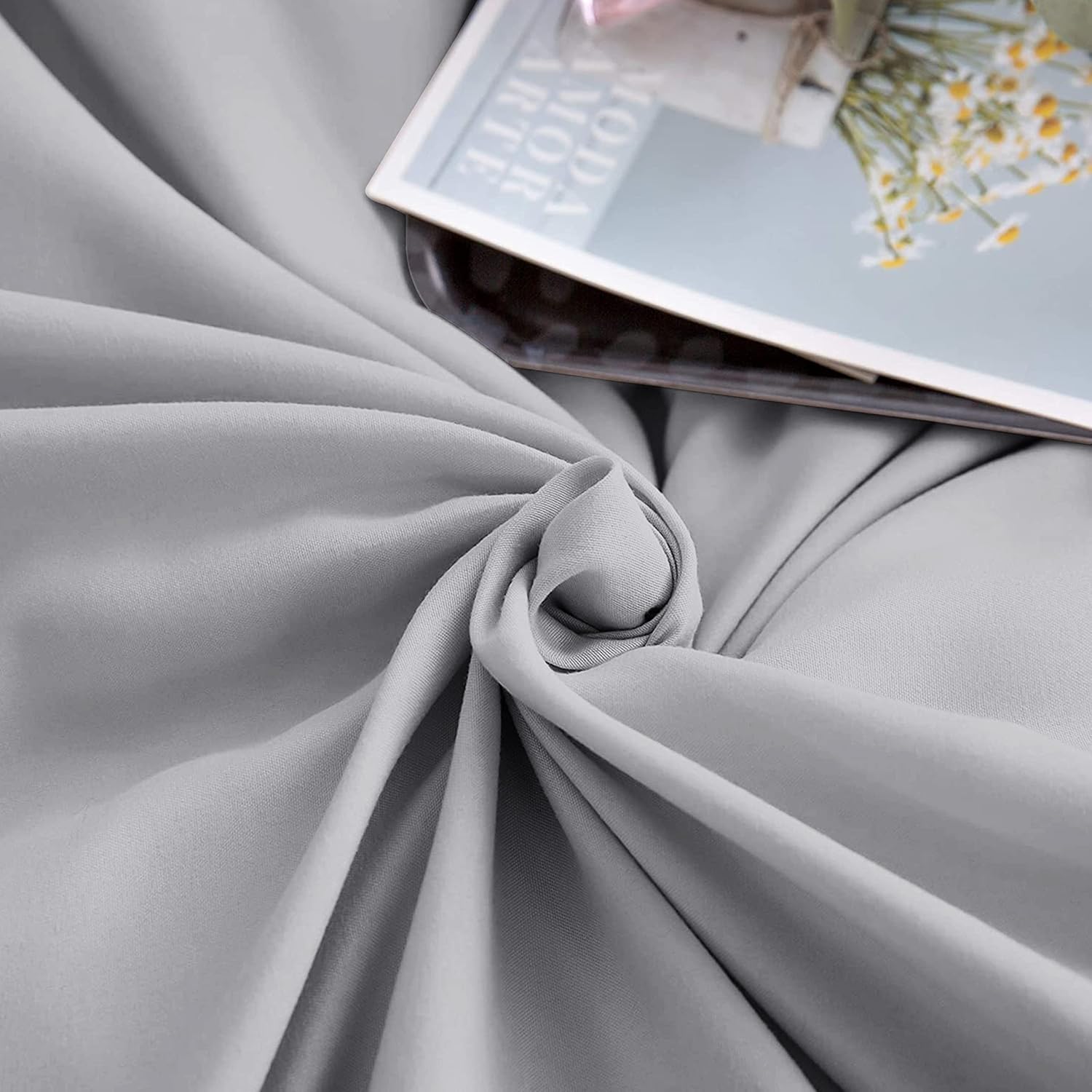AYSW Housse de Couette 220x240cm+2 Taies d'oreillers 65x65cm Gris Clair Parure de Lit Adulte 2 Personnes 100 Fils/cm² en Microfibre avec Fermeture Éclair 3