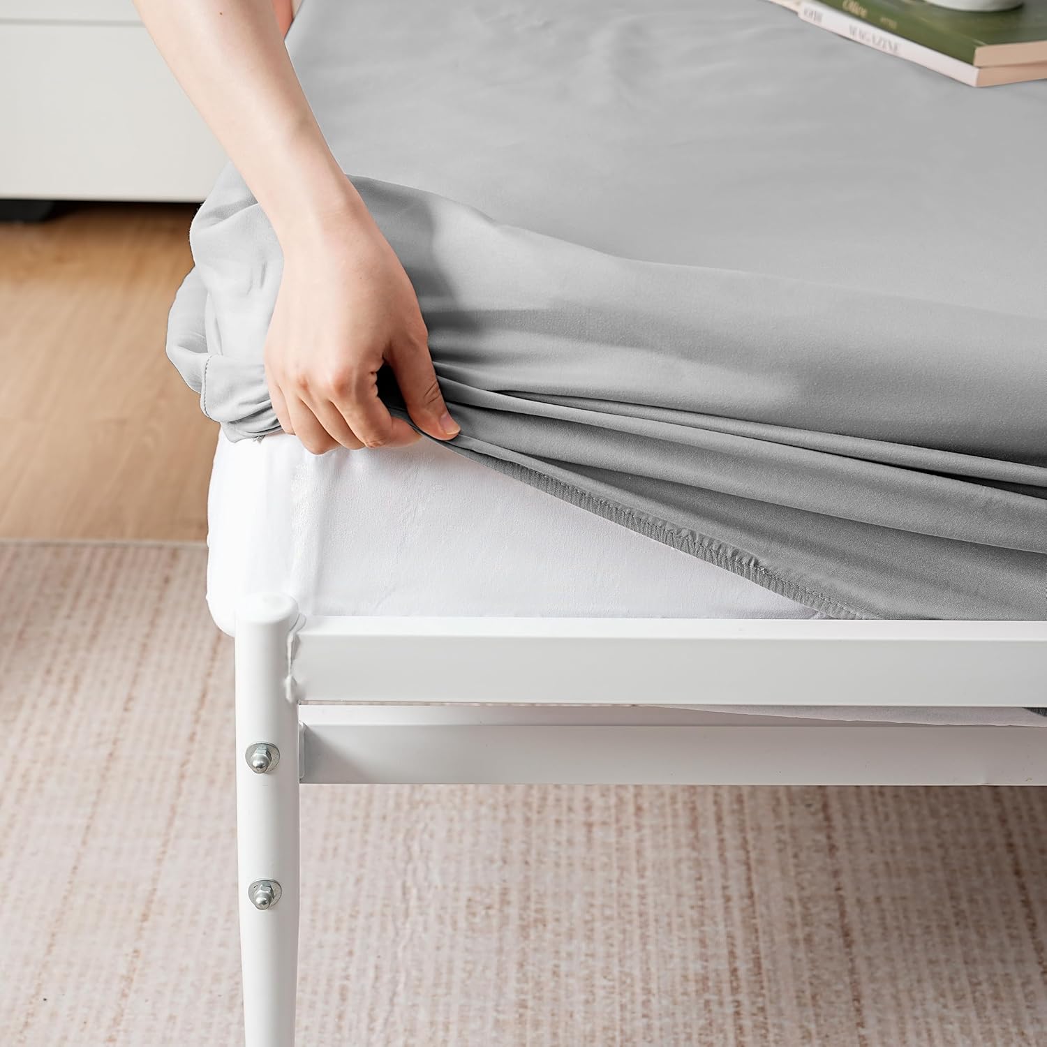 AYSW Spannbetttuch Einzelbett Größe Deep Pocket 16 inch Weiches Bett Unterbett 1 Stück Gebürstetes Mikrofaser Falzbeständig Ausbleichbeständig Ash Grey Pflegeleicht Stabil Holiday Décor 2