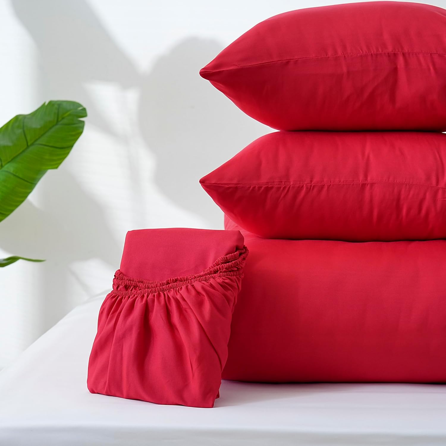 AYSW 4-Piece Bedding Set Duvet Cover 200x200cm + Fitted Sheet 140x190cm 30cm Pocket + 2 Pillowcases 65x65cm 2 Person Duvet Cover Set Light Red 80 Threads/cm² Microfiber 9
