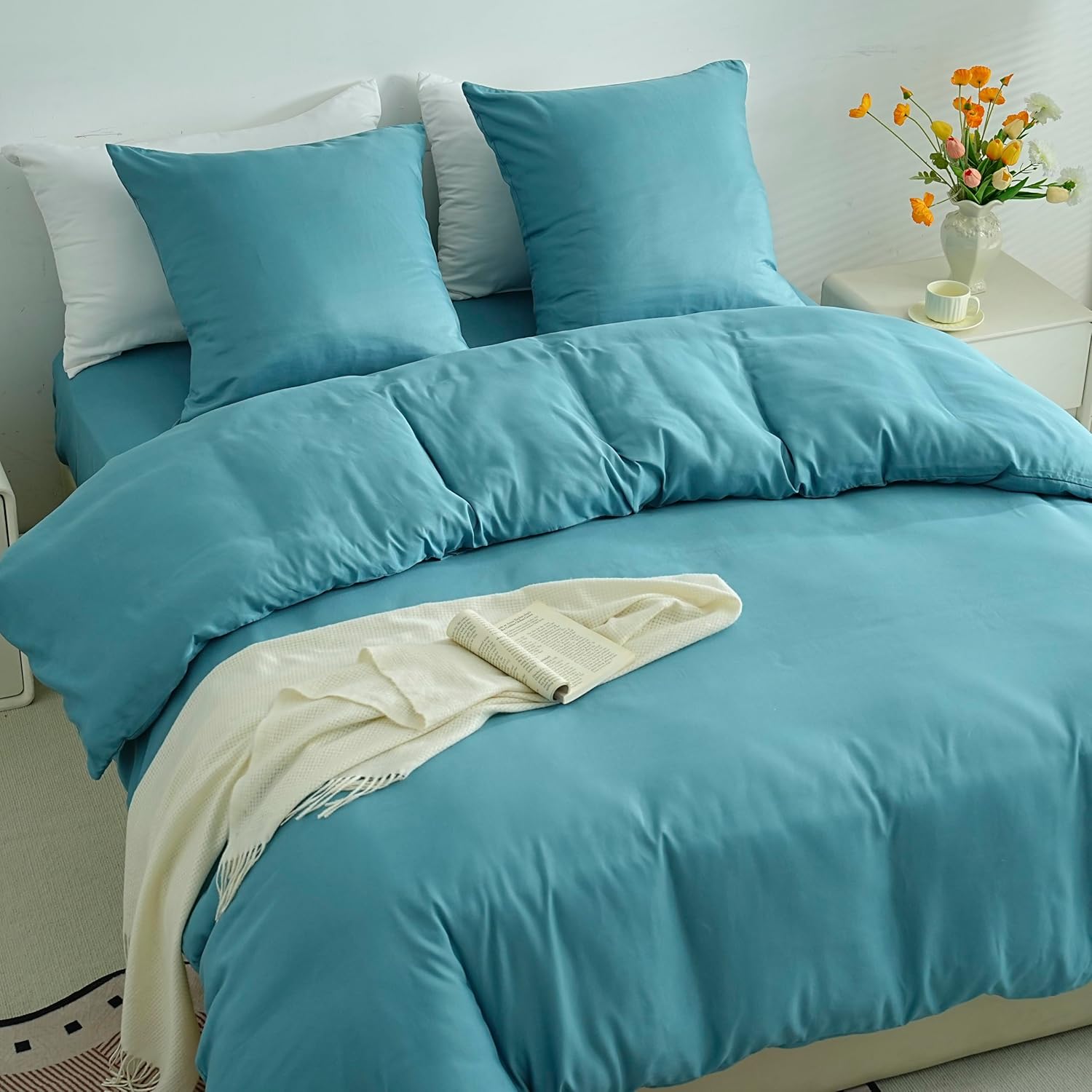 Lightweight Duvet Cover Sets 220x240 cm Zipper 3 Pieces Microfiber 80 Threads/cm² + 2 Pillowcases 65x65 cm Adult 2 Person Bedding Set Soft Bedding Set 4