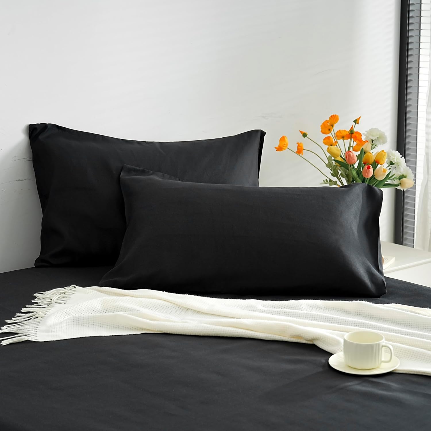 Lot 2 Taie d'oreiller Légère 50x70 cm en Microfibre 80 Fils/cm² avec Fermeture Enveloppe Housse d'oreiller Protection d'oreiller Housse de Coussin Douce et Lavable 3