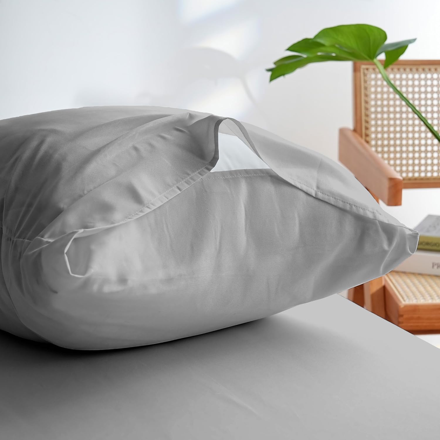AYSW Duvet Cover 200x200cm+2 Pillowcases 65x65cm Light Grey Standard Adult 2 Person Bedding Set 80 Threads/cm² in Microfiber Duvet Cover Set 4