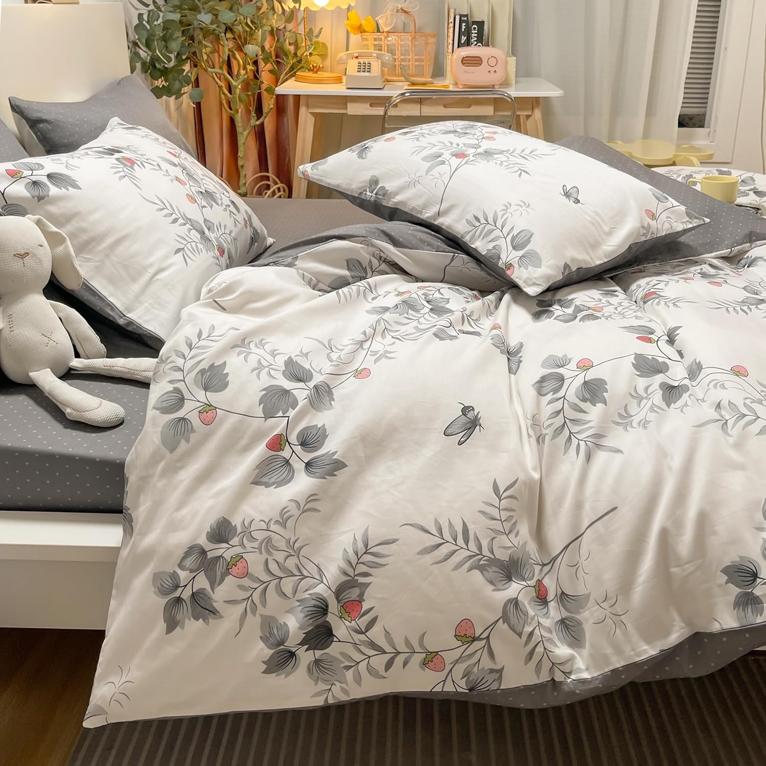 Floral Duvet Cover Set 2 Pieces with Matching Pillowcases, No Comforter Gray and White, Twin Size Flower Pattern 4