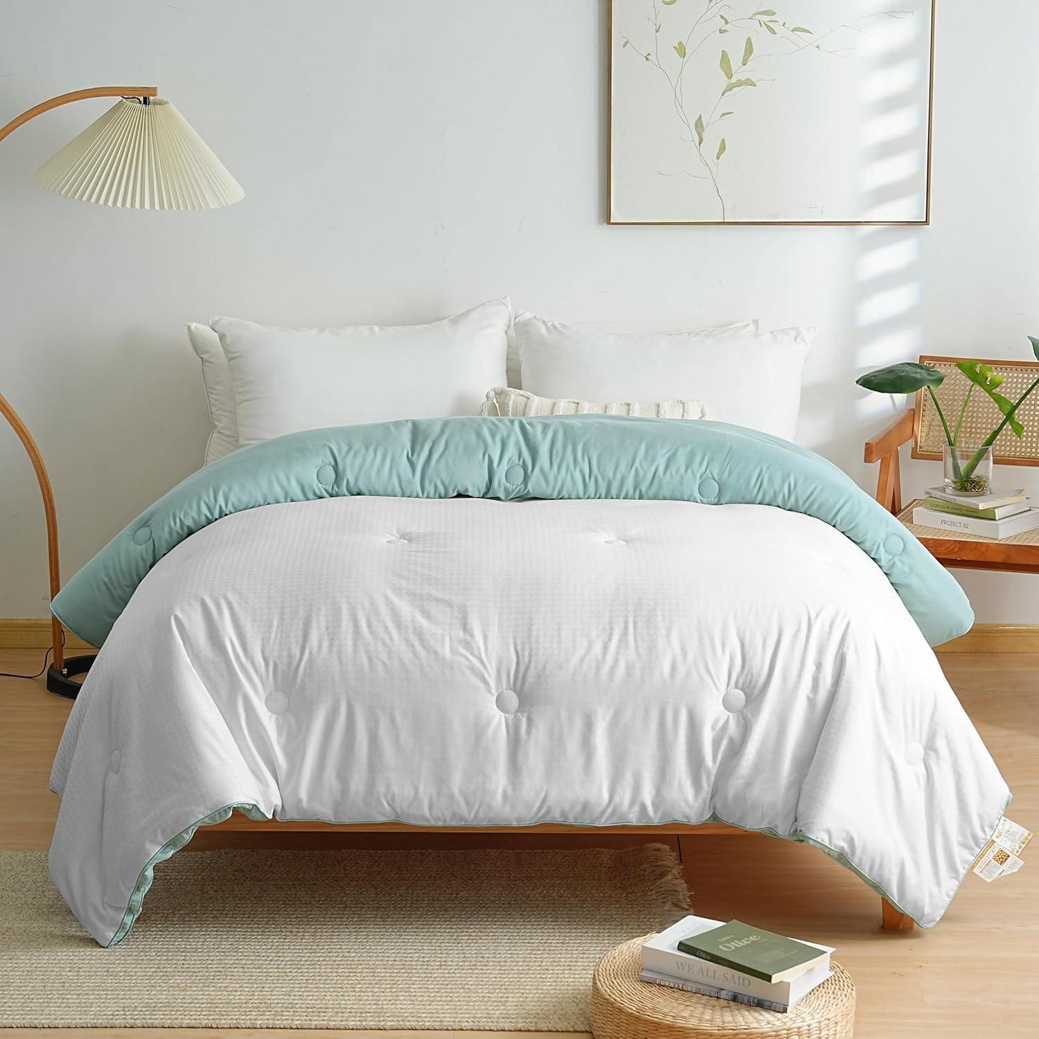 AYSW Two-Tone Duvet Warm in winter 450g/m² Thick 200x200cm Light Green Cream Light Grey White Reversible Bed Duvet Comforter 3