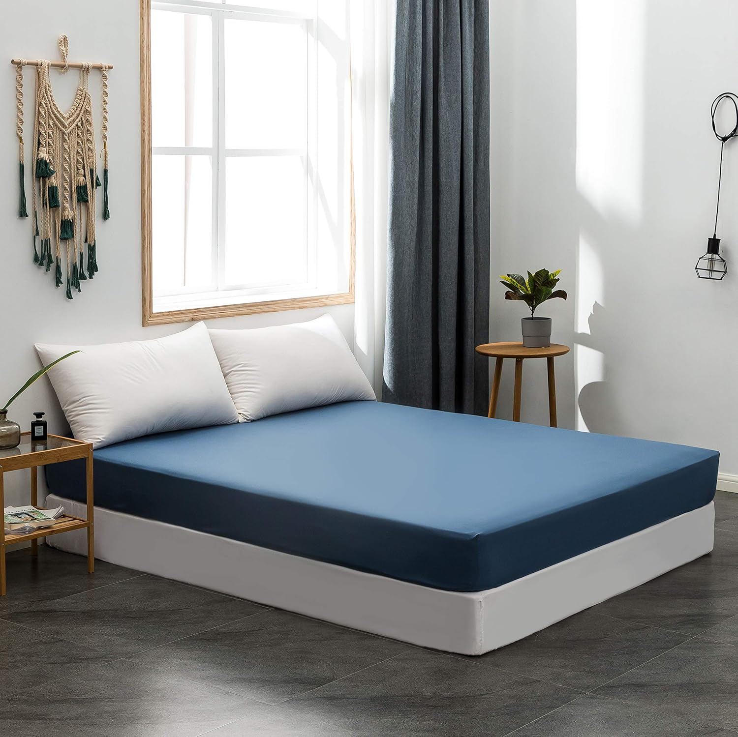 AYSW Fitted Sheet 160x200cm with 30cm Pocket Navy Blue Fitted Sheet 100 GSM in High Quality Microfiber 100% Polyester Soft, Resistant, Wrinkle-Resistant 10