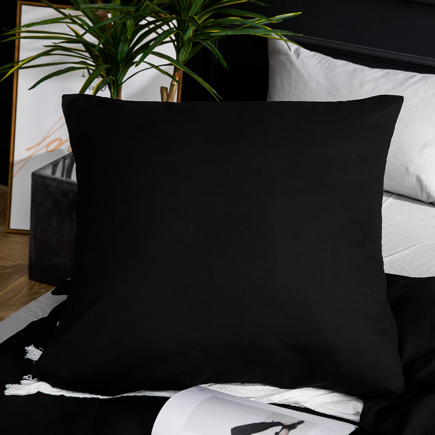 AYSW Duvet Cover 240x260cm+2 Pillowcases 65x65cm Black Adult Bedding Set 2 Person 100 Threads/cm² in Microfiber with Zipper 4