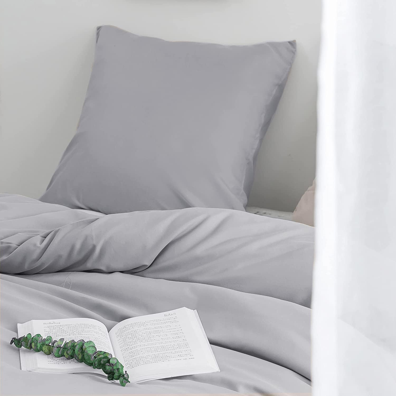Parure de lit brossée Microfaser 1 housse de couette 200 X 220cm + 2 taies d'oreiller 80x80cm avec fermeture éclair Gris clair 3