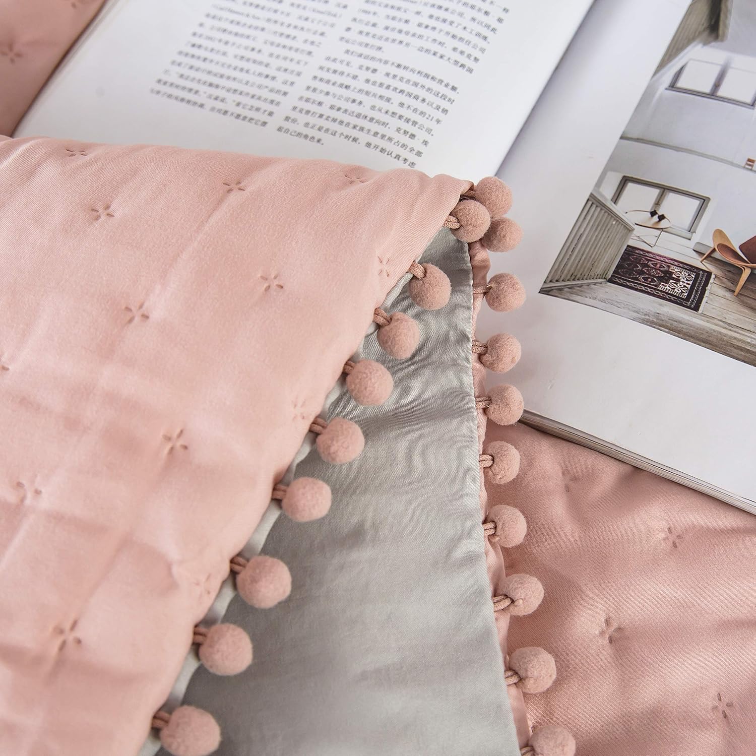 AYSW Duvet 220x240cm, Cover made of 50% cotton Soft-quilted duvet, Microfiber quilted duvet with filling weight approx. 2000g, All-season duvet, Pink/grey 4